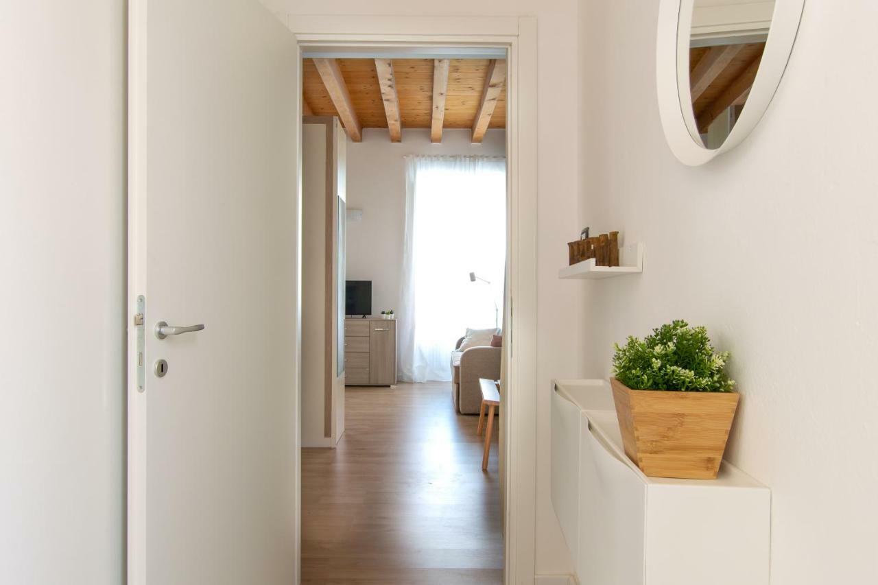 Foresteria Della Corte Como Eksteriør billede