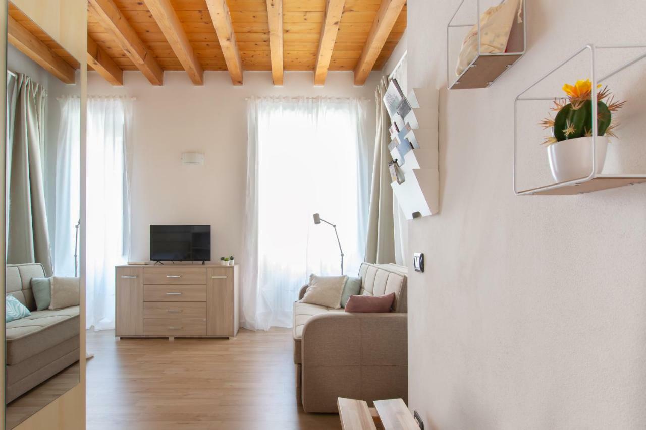 Foresteria Della Corte Como Eksteriør billede
